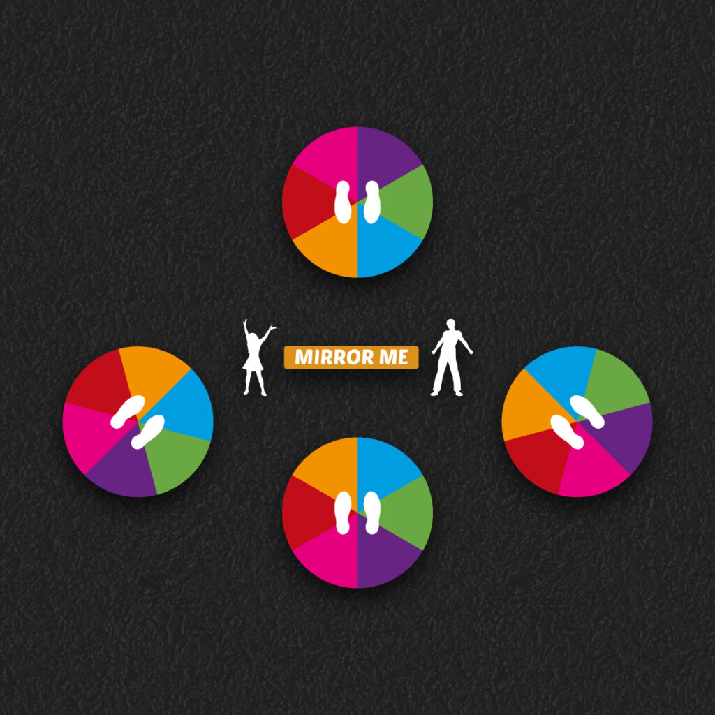 Mirror Me Solid 3 Stations